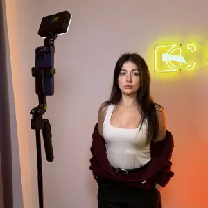 Комплект монопод трипод LUX100 із датчиком відстеження на 360 та портативне відеосвітло RGB, картинка 1