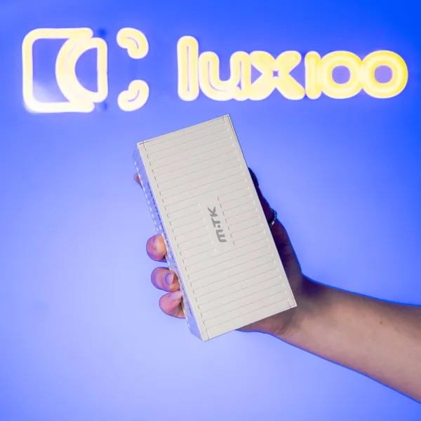 Повербанк 50000 mAh 22,5W с быстрой зарядкой QC+PD (Белый) + светодиодная USB LED-лампа 10х15 см в подарок