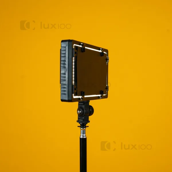  Профессиональный постоянный видеосвет LUX100 VL-1 20х11 см с направлением освещения + штатив 2.1м