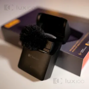 Профессиональный беспроводной микрофон LUX100 WM1-L Lightning с кейсом петлички для айфона iphone оригинальный, картинка 2