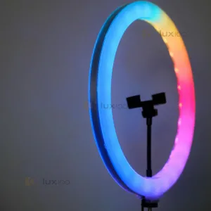 Кольцевая лампа 36 см 3D RGB с цветными и белыми режимами и со штативом на 2,1 м