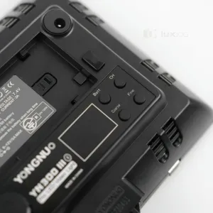  Прямоугольный видеосвет Yongnuo YN-300 III для фото и видео на штативе 2.1м с аккумулятором, картинка 1