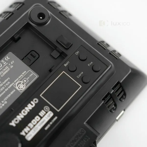  Прямоугольный видеосвет Yongnuo YN-300 III для фото и видео на штативе 2.1м с аккумулятором