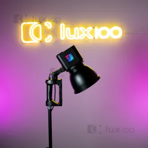 Постоянный свет YongNuo светодиодный прожектор LED YNLUX100 120W RGB color 2000-10000K + усиленный штатив, картинка 2