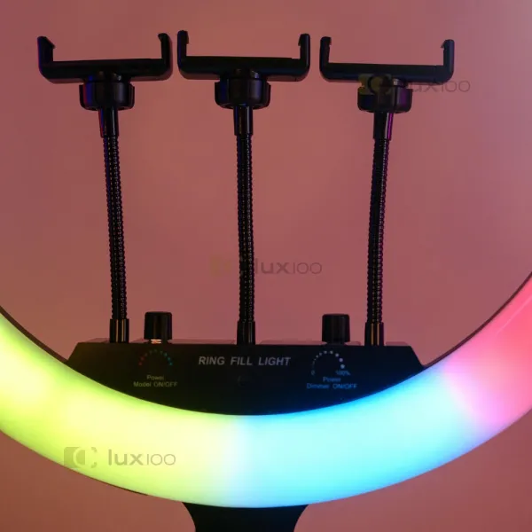 Професійна кільцева лампа 45 см RGB зі штативом на 2,1 м зі зручними дімерами на корпусі Професійна кільцева лампа 45 см RGB зі штативом на 2,1 м зі зручними дімерами на корпусі