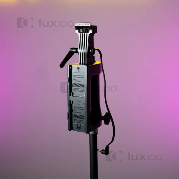 Постійне світло YongNuo світлодіодний прожектор LED YNLUX100 120W RGB color 2000-10000K + посилений штатив Постійне світло YongNuo світлодіодний прожектор LED YNLUX100 120W RGB color 2000-10000K + посилений штатив