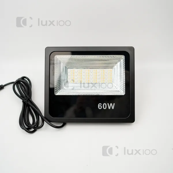 Напольний світлодіодний RGB прожектор 60W для фону Напольний світлодіодний RGB прожектор 60W для фону