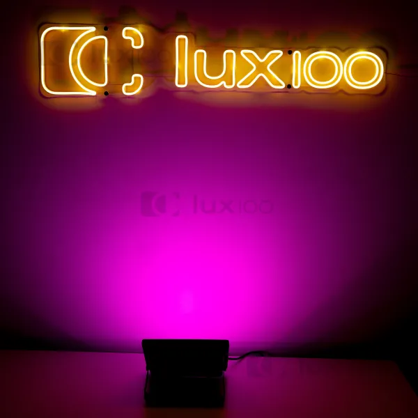 Напольний світлодіодний RGB прожектор 60W для фону Напольний світлодіодний RGB прожектор 60W для фону