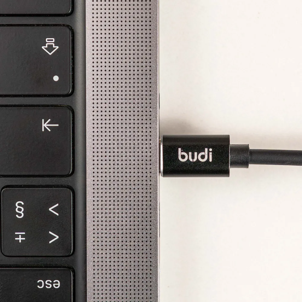 Повербанк для ноутбуку Budi 30000 mAh 65W зі швидкою зарядкою PD + 2 USB-дроти для Wi-Fi роутера 9/12V в подарунок Повербанк для ноутбуку Budi 30000 mAh 65W зі швидкою зарядкою PD + 2 USB-дроти для Wi-Fi роутера 9/12V в подарунок