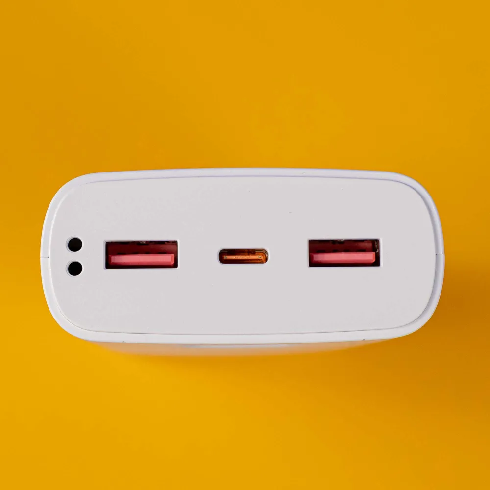Повербанк VEN-DENS 20000mAh 22,5W зі швидкою зарядкою (Білий) + світлодіодна USB LED-лампа 10х15 см у подарунок Повербанк VEN-DENS 20000mAh 22,5W зі швидкою зарядкою (Білий) + світлодіодна USB LED-лампа 10х15 см у подарунок