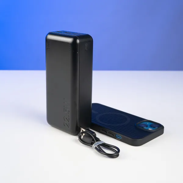 Повербанк Hoco 30000 mAh зі швидкою зарядкою та 3 портами для гаджетів Повербанк Hoco 30000 mAh зі швидкою зарядкою та 3 портами для гаджетів