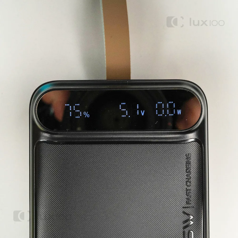 Повербанк AWEI 30000 mAh з швидкою зарядкою 22,5W + світлодіодна USB LED-лампа 10х15 см у подарунок Повербанк AWEI 30000 mAh з швидкою зарядкою 22,5W + світлодіодна USB LED-лампа 10х15 см у подарунок