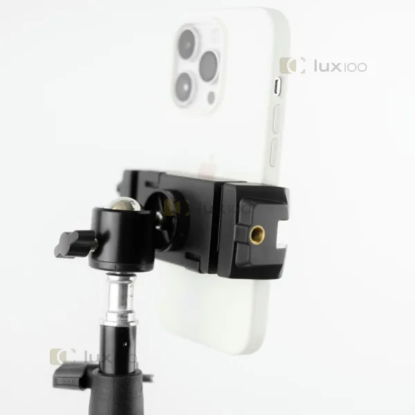 Держатель-зажим LUX100 с самым широким растяжением для телефона и планшета на штатив монопод Держатель-зажим LUX100 с самым широким растяжением для телефона и планшета на штатив монопод