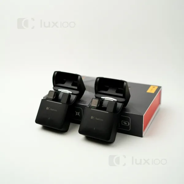 Профессиональный беспроводной микрофон LUX100 WM1-L Lightning с кейсом петлички для айфона iphone оригинальный Профессиональный беспроводной микрофон LUX100 WM1-L Lightning с кейсом петлички для айфона iphone оригинальный