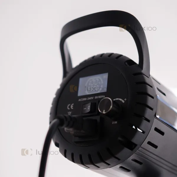 Прожектор софтбокс профессиональный LQ 150w с усиленным штативом 2.8м + софтбокс восьмиугольник Прожектор софтбокс профессиональный LQ 150w с усиленным штативом 2.8м + софтбокс восьмиугольник