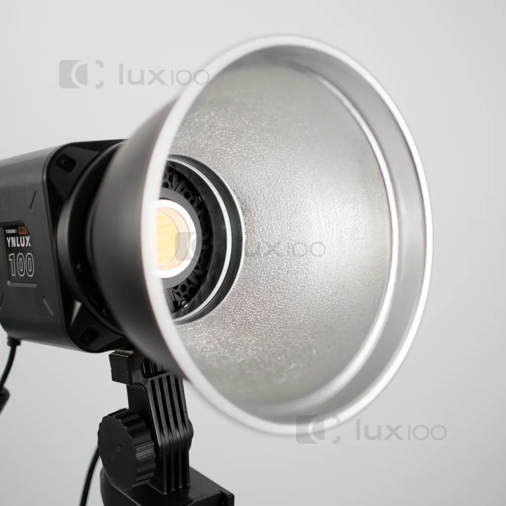 Професиональный светодиодный прожектор LED YNLUX100 Pro 120W color 2700-6500K с усиленным штативом LUX100 Професиональный светодиодный прожектор LED YNLUX100 Pro 120W color 2700-6500K с усиленным штативом LUX100