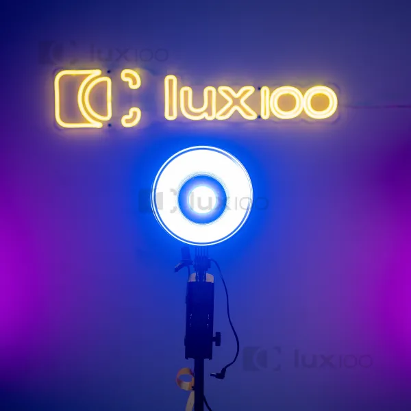 Постоянный свет YongNuo светодиодный прожектор LED YNLUX100 120W RGB color 2000-10000K + усиленный штатив Постоянный свет YongNuo светодиодный прожектор LED YNLUX100 120W RGB color 2000-10000K + усиленный штатив