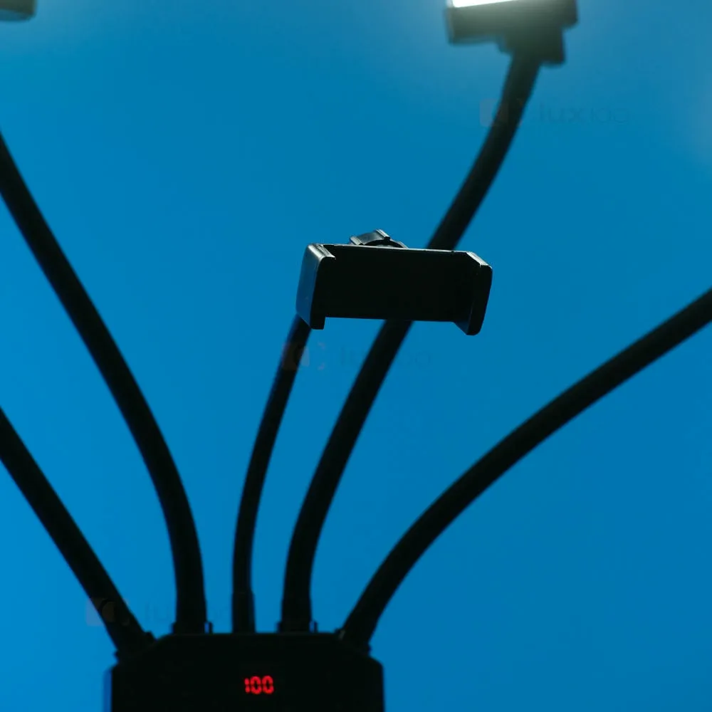 Постоянный студийный видеосвет LED лампа 65W со штативом 2.1 метр для съёмок фото видео Постоянный студийный видеосвет LED лампа 65W со штативом 2.1 метр для съёмок фото видео