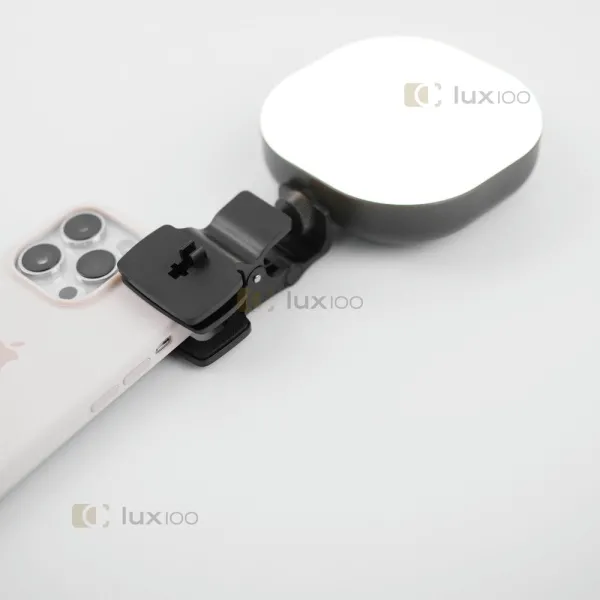 Постоянный накамерный свет на телефон led видеосвет на аккумуляторе. Студийный свет Постоянный накамерный свет на телефон led видеосвет на аккумуляторе. Студийный свет