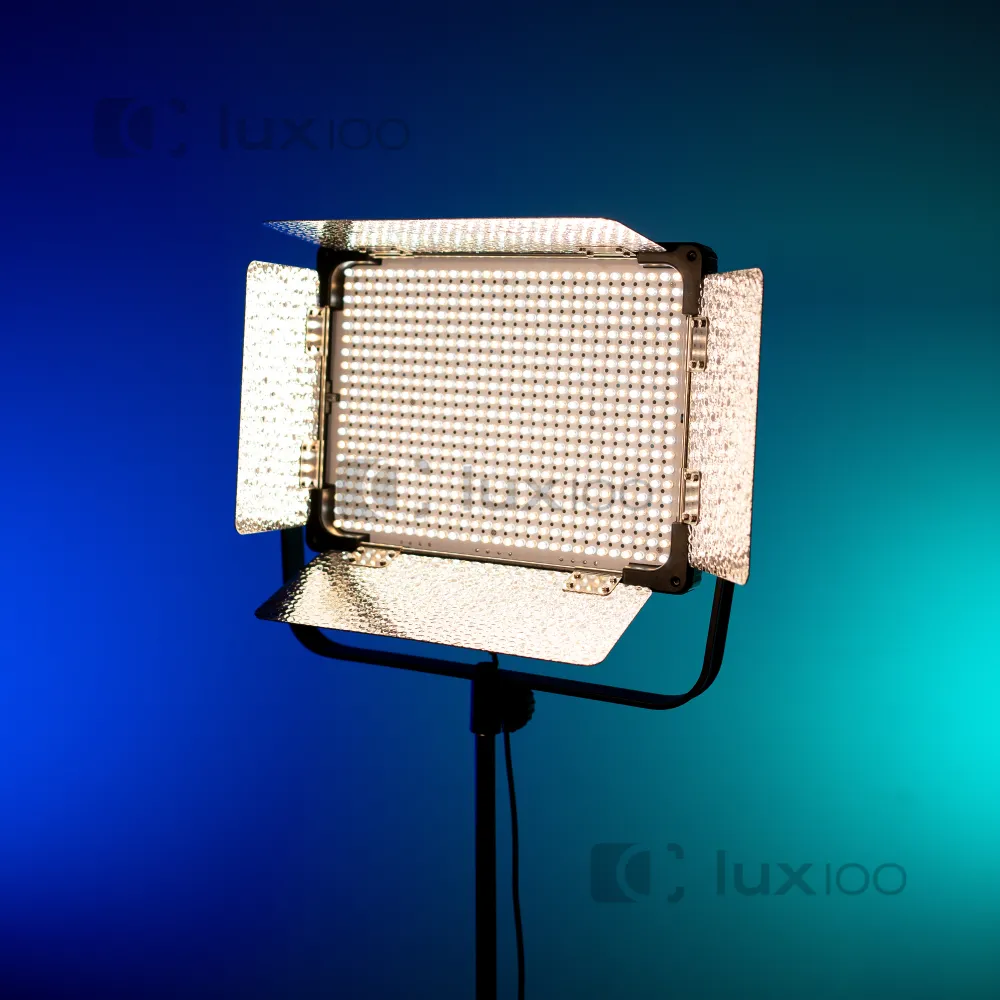 Прямоугльный видеосвет Yongnuo LED YN6000 50W color 3200-5500K Lights 600pcs с усиленным штативом 2.1м Прямоугльный видеосвет Yongnuo LED YN6000 50W color 3200-5500K Lights 600pcs с усиленным штативом 2.1м