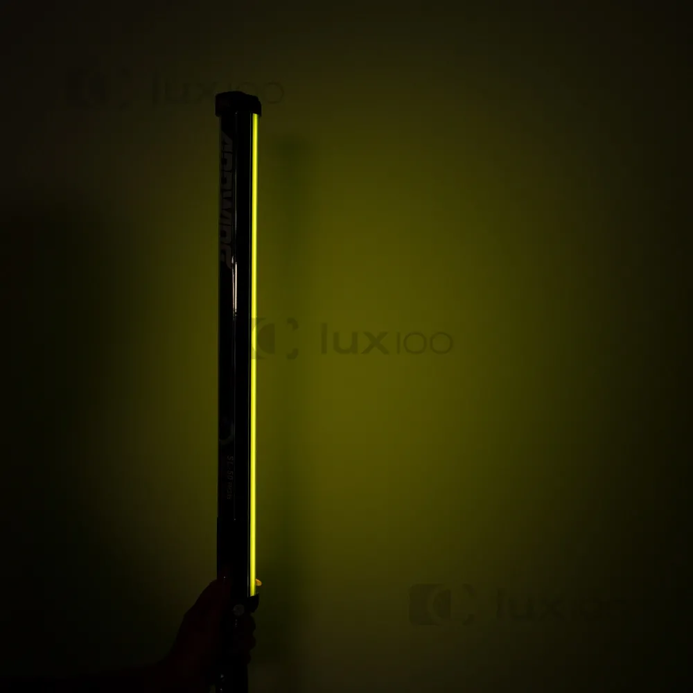 Світлодіодна лампа RGB ледстік розміром 50 см з RGB підсвічуванням Світлодіодна лампа RGB ледстік розміром 50 см з RGB підсвічуванням