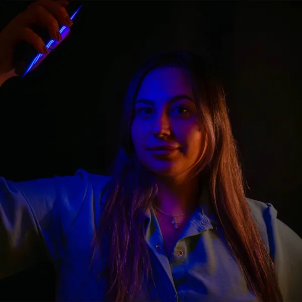 Міні світло з вбудованим акумулятором та RGB підсвіткою M20 Міні світло з вбудованим акумулятором та RGB підсвіткою M20