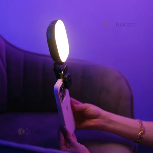 Постійне накамерне світло на телефон led відеосвітло на акумуляторі. Студійне світло Постійне накамерне світло на телефон led відеосвітло на акумуляторі. Студійне світло