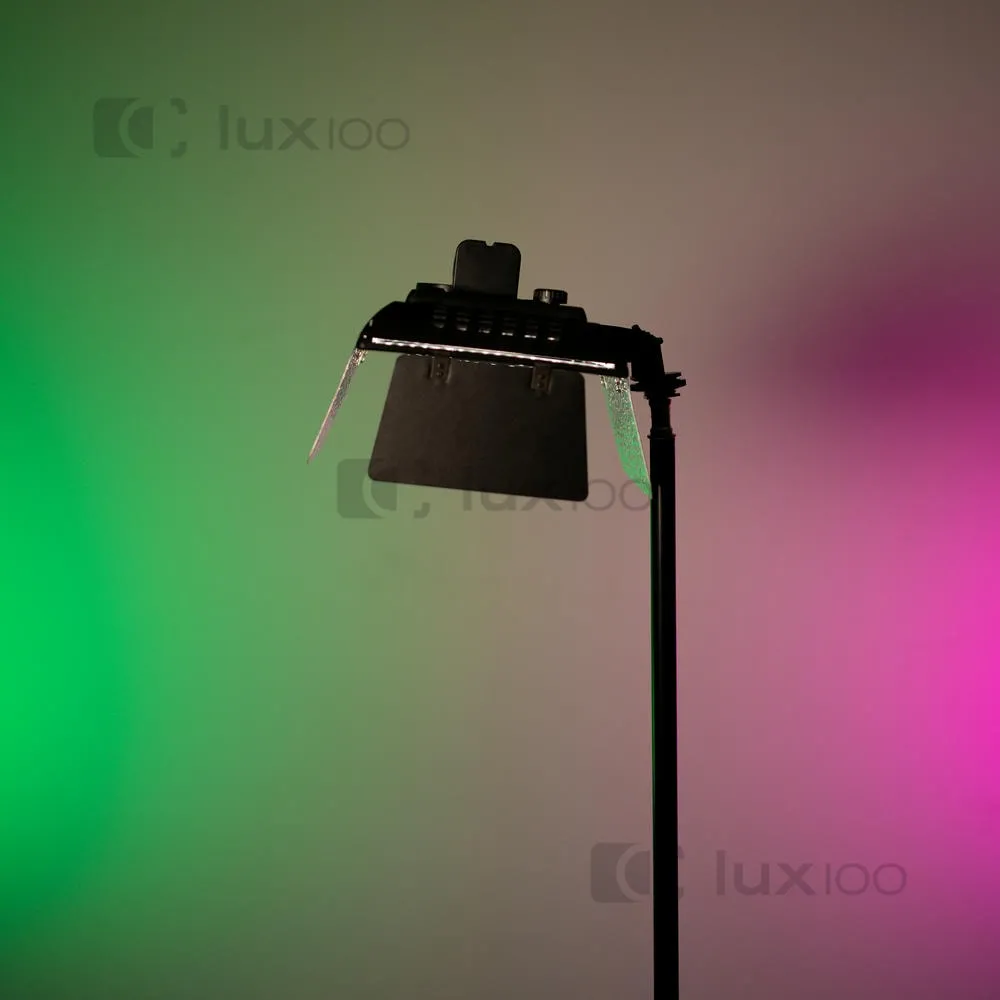 Професійне відеосвітло Yongnuo YN-300 IV RGB з жорстким овітленням на штативі 2.1м Професійне відеосвітло Yongnuo YN-300 IV RGB з жорстким овітленням на штативі 2.1м